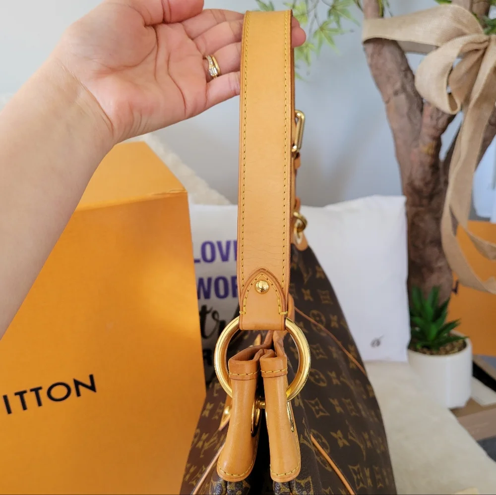 Louis Vuitton Monogram Canvas Hobo with Vachetta Leather Strap